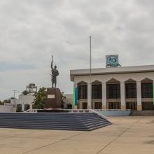  Monument aux Martyrs devant le Palais du Peuple à Djibouti, capitale de Djibouti